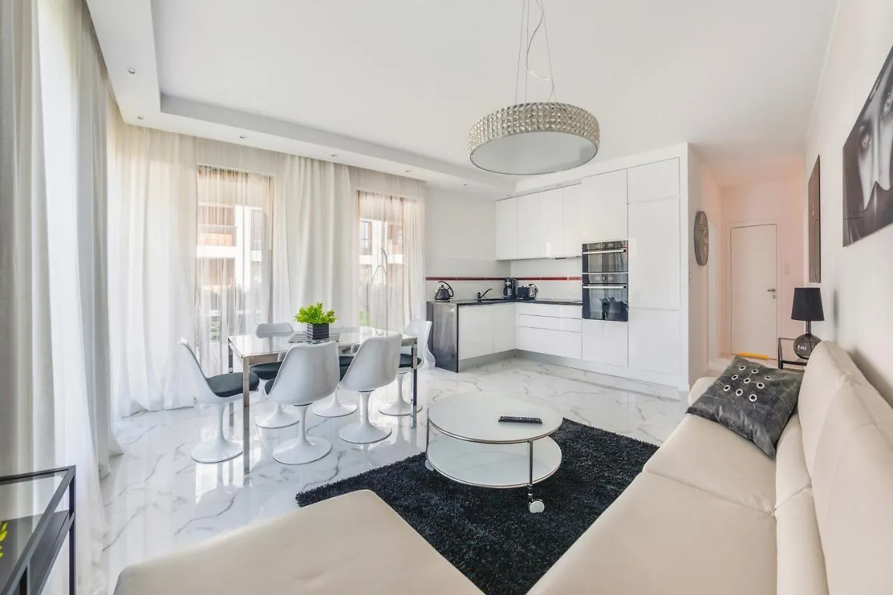 Luxury Long Island Suite 그단스크
