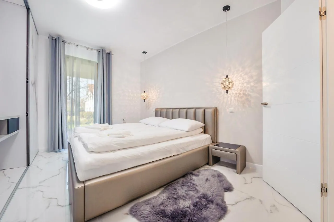 Luxury Long Island Suite 그단스크 아파트