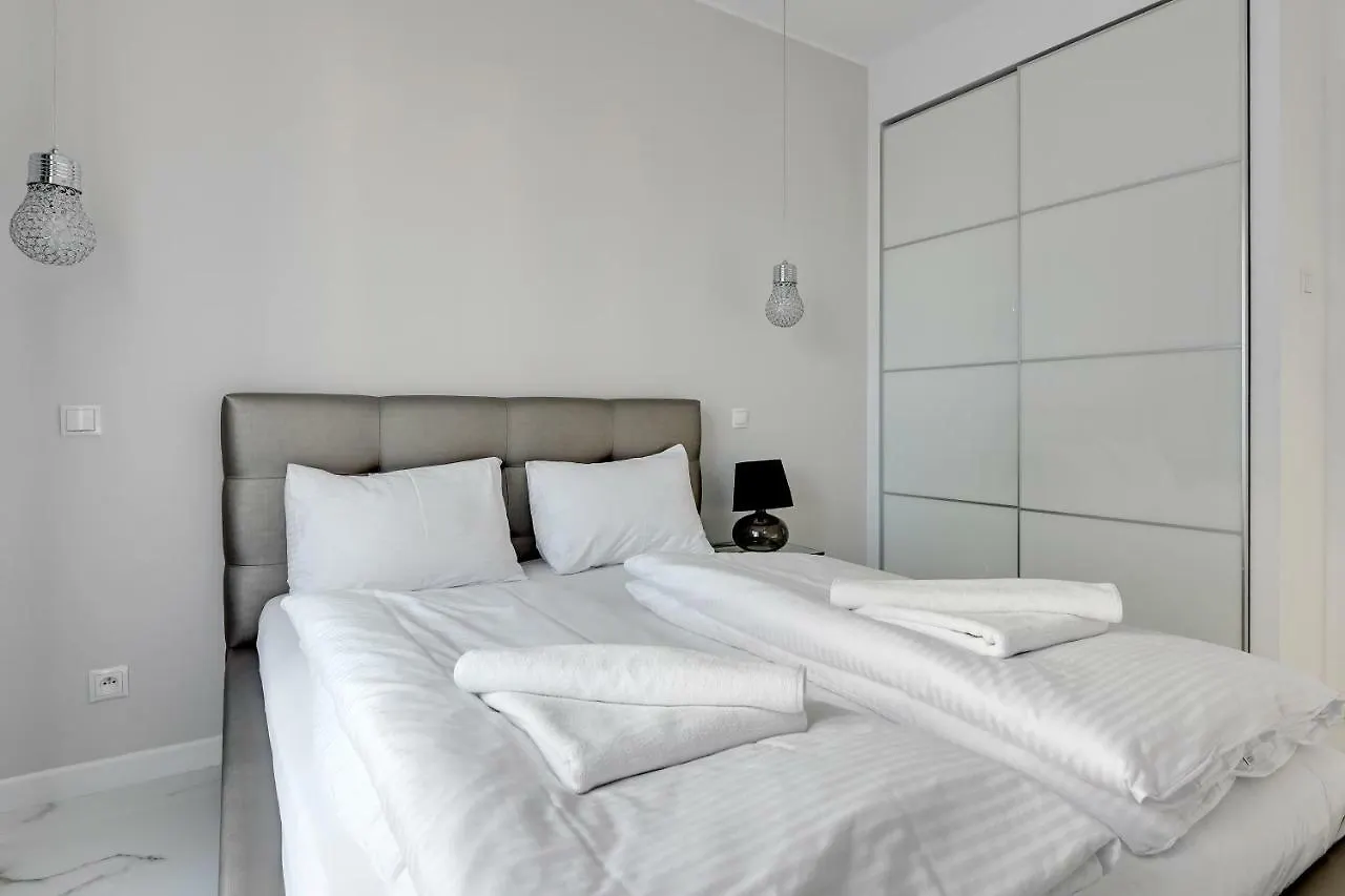 Luxury Long Island Suite 그단스크 아파트