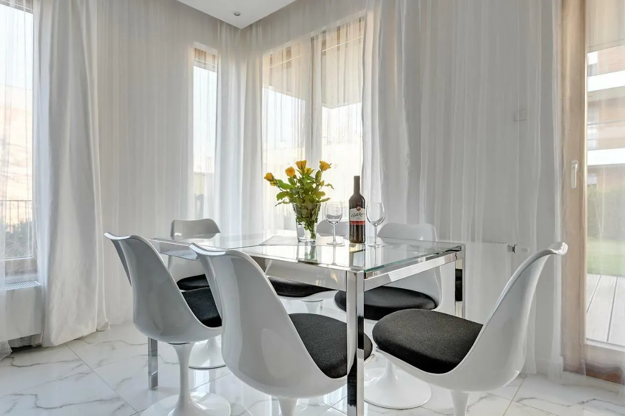 아파트 Luxury Long Island Suite 그단스크 폴란드