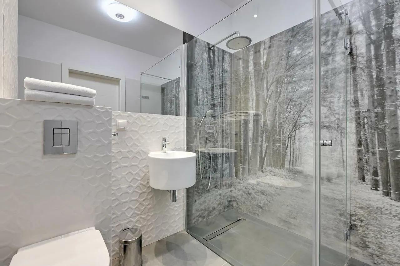 Luxury Long Island Suite Gdansk 0*,